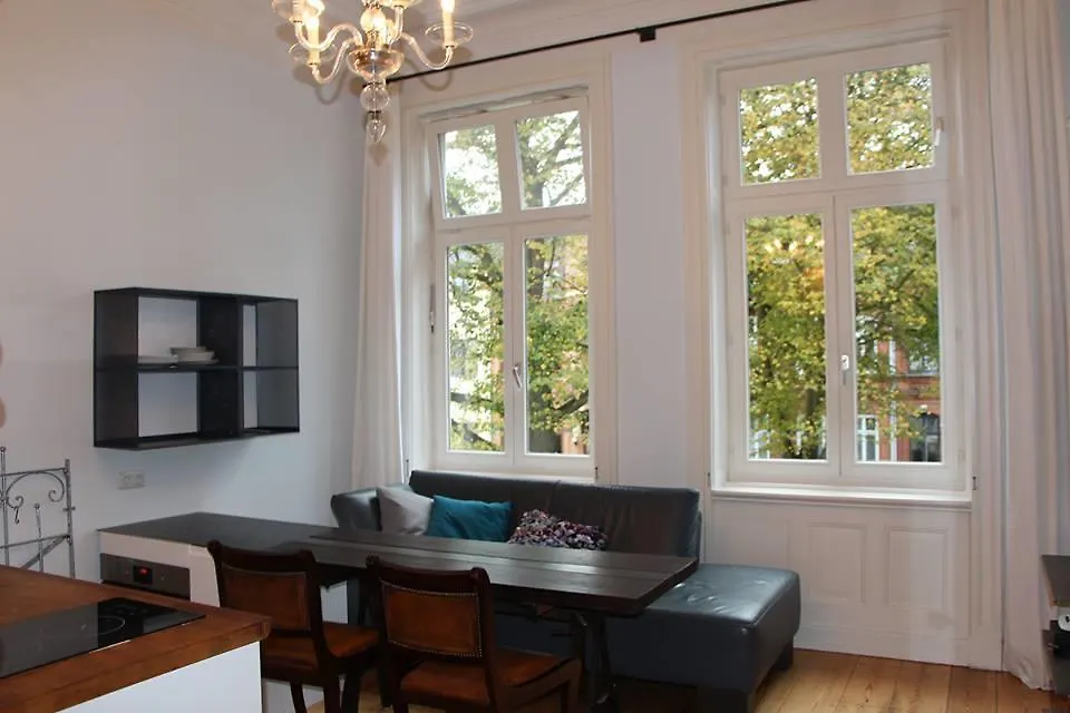Uhland-Lodge Hamburg Apartment